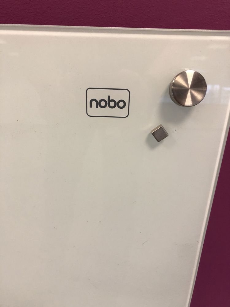 Tablica magnetyczna Nobo - szklana