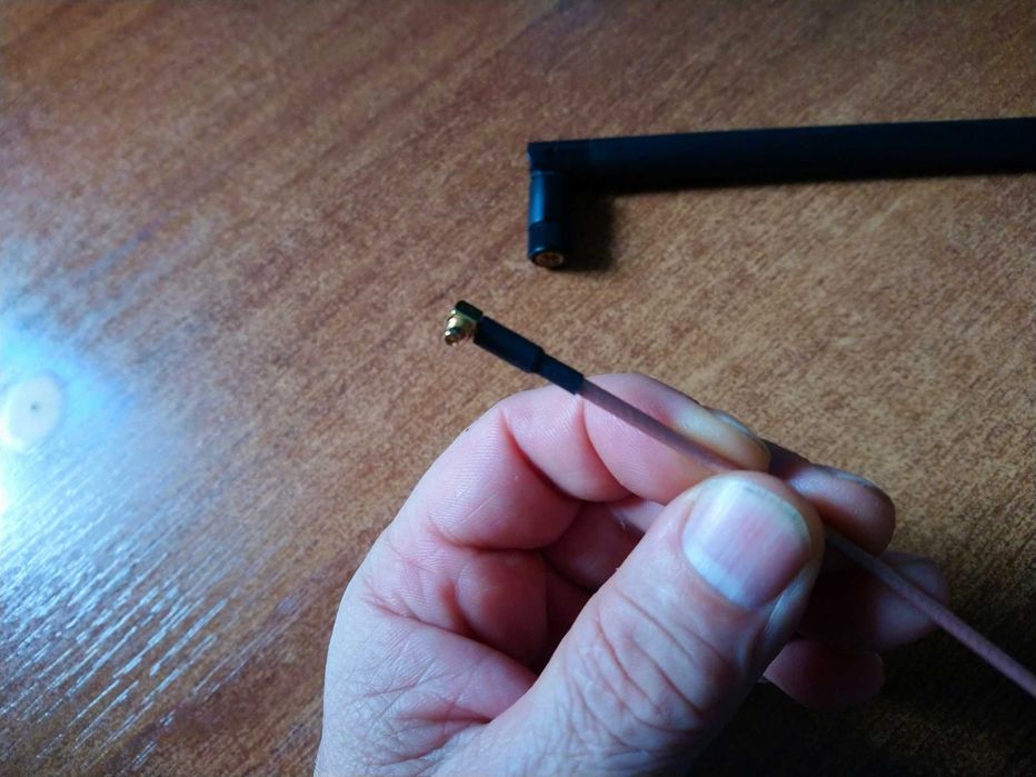 Пігтейл кабель разом з антеною  2.4G 5G 5.8G 10dbi 3G LTE antenna SMA