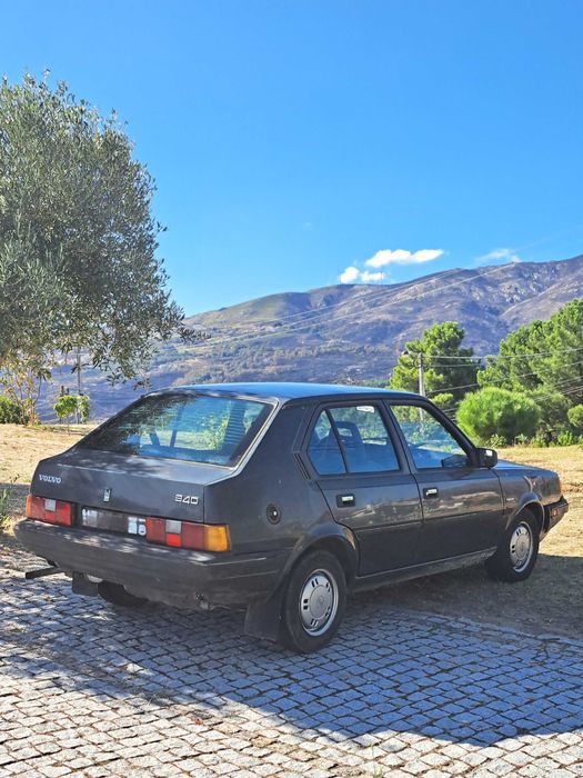 Volvo 340 DL Certificado no Museu do Caramulo