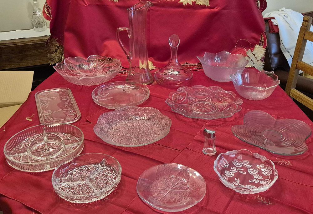 Pratos/ Taças/ Fruteiras em Vidro ou Cristal - antigas