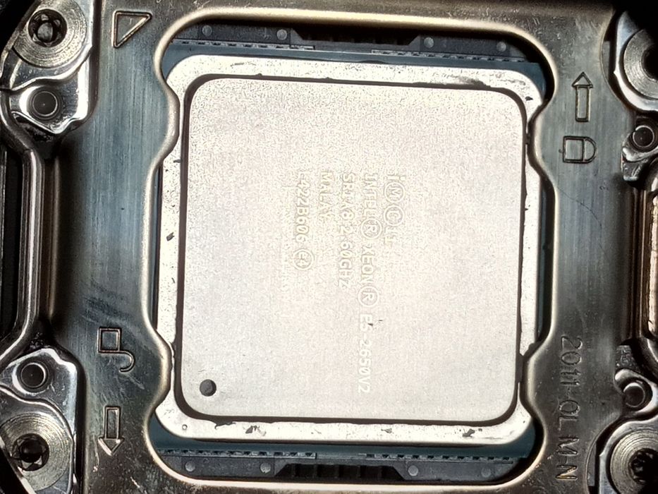 Мат.плата с процессором xeon e5-2650 v2+ 16gb ОЗУ 1600герц.