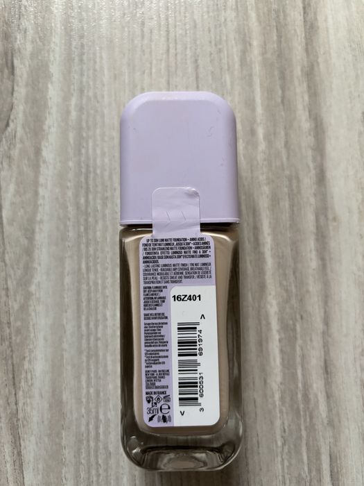 Maybelline super stay 090