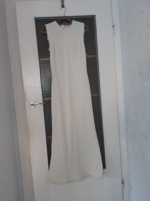 Nowa sukienka biała, długa, bez rękawów. Reserved. M