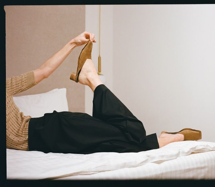 Мюлі hvoya wings 37 натуральна замша