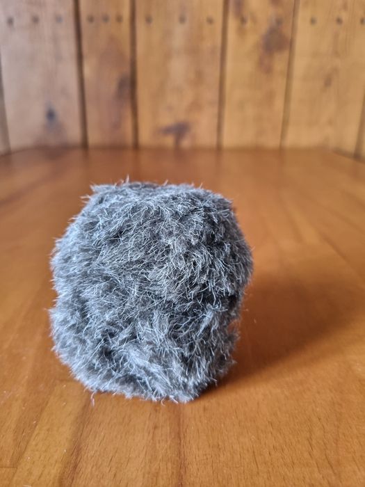 Jeżeli * Figurka jeża