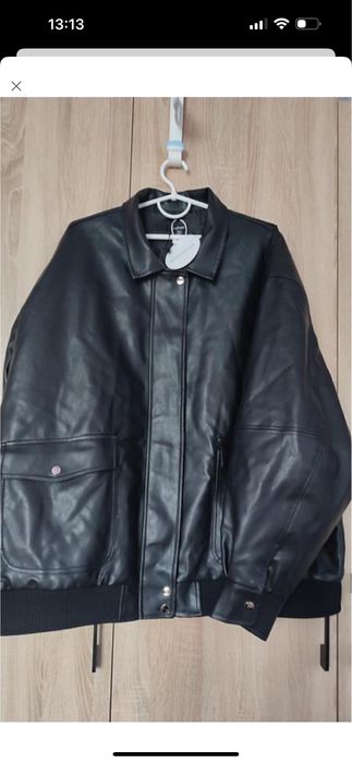 Стильна оверсайз куртка бомпер бренду Boohoo