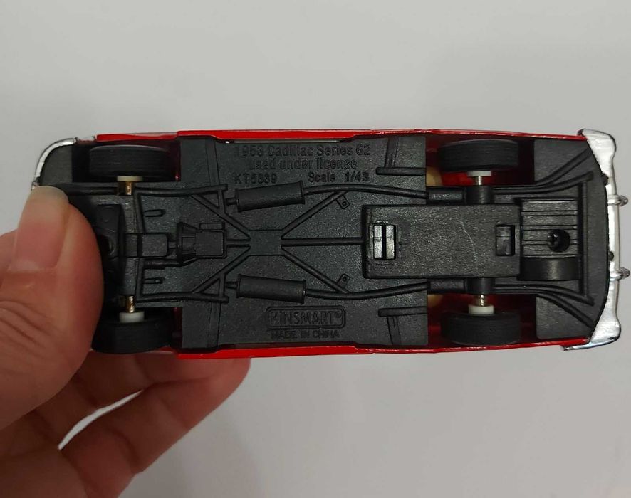 Коллекционные модели машин Назад в будущее Kinsmart