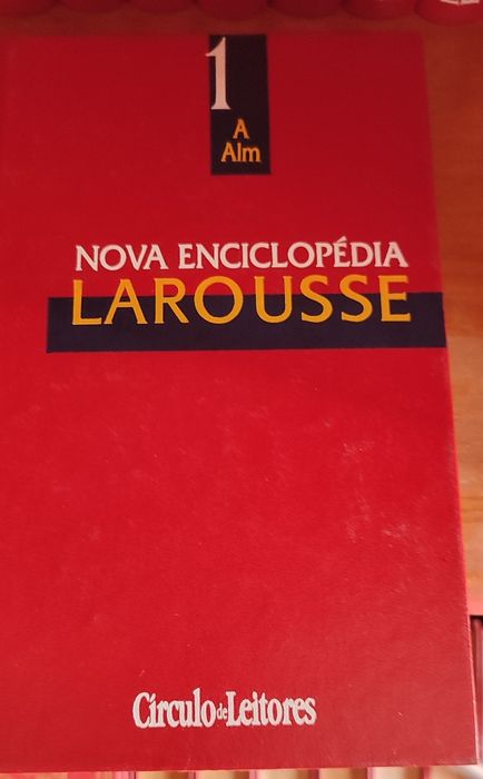 Nova Enciclopédia LaRousse