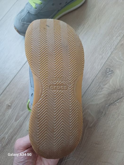 Кросівки Crocs 33р.