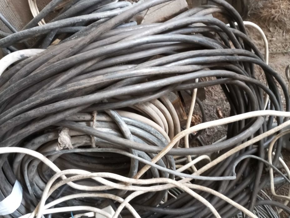 kabel przewód 3x1,5 płaski 4x2,5 okrągły gumowy gruby siłowy drut