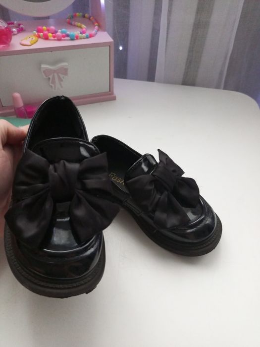 Лофери для дівчаток