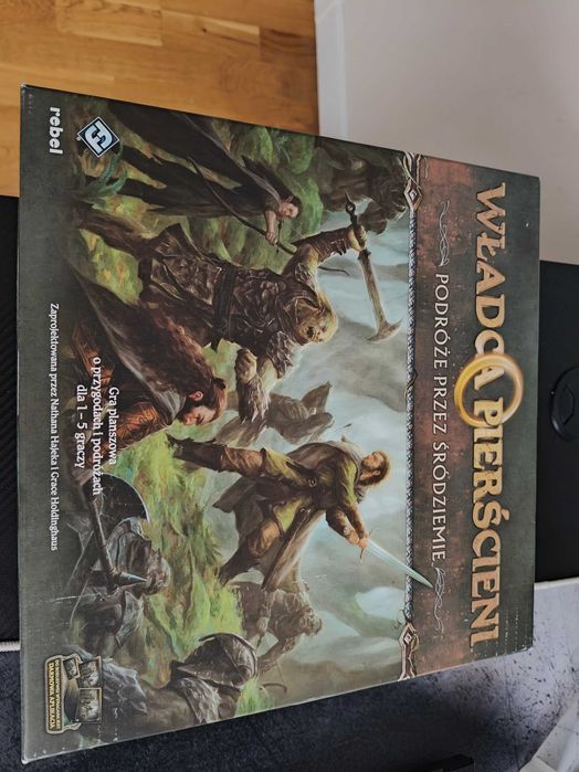 Władca Pierścieni Podróże przez Śródziemie gra planszowa