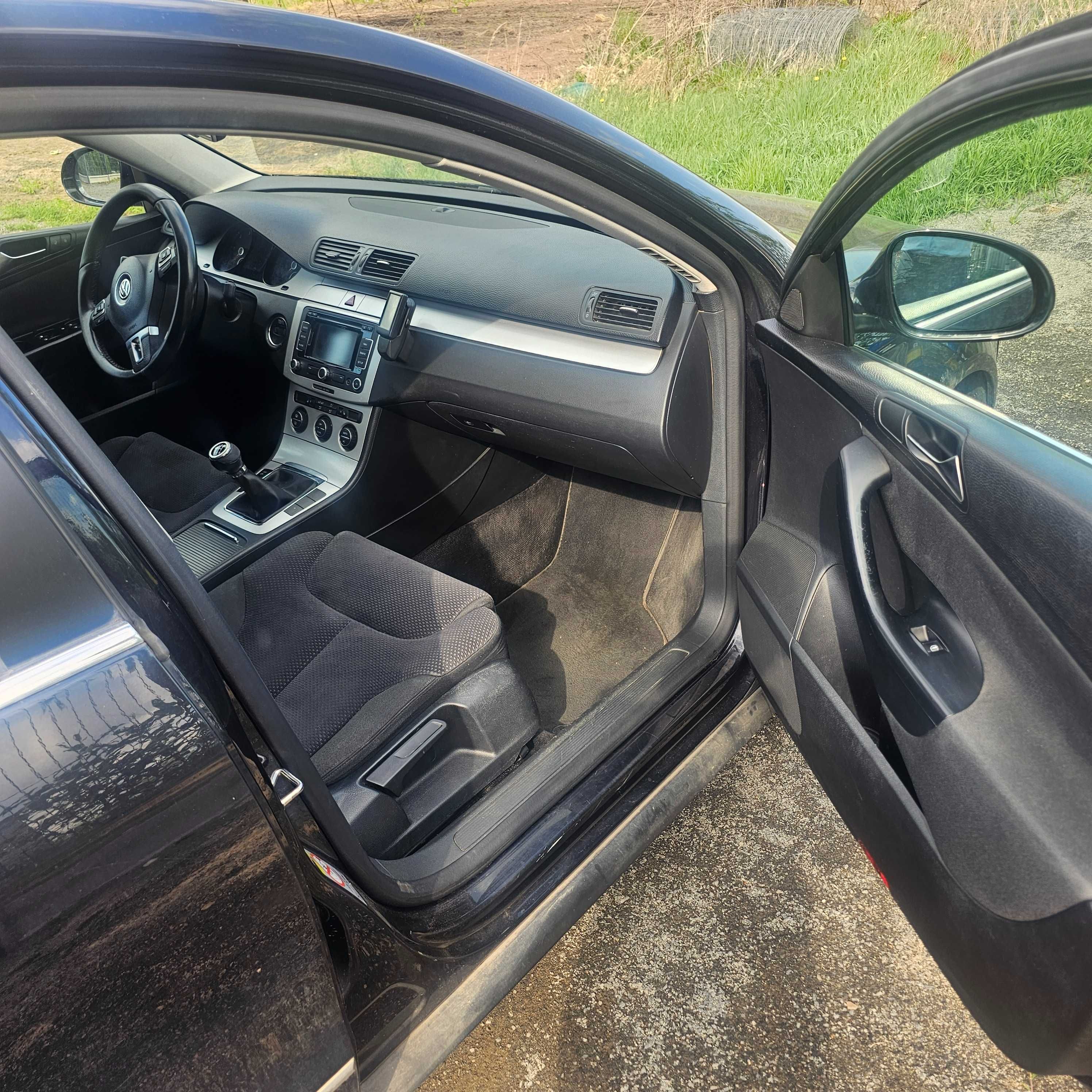 Sprzedam VW Passat B6 2009 Avant 4x4 2.0 TDI