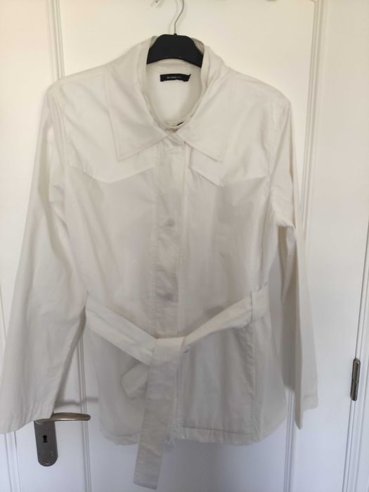 Parka de senhora muito bonita e confortável