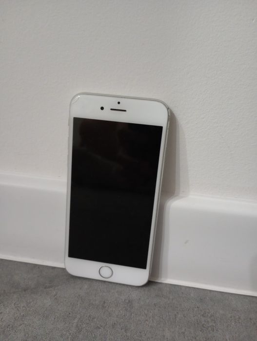 iPhone 6s srebrny 32gb