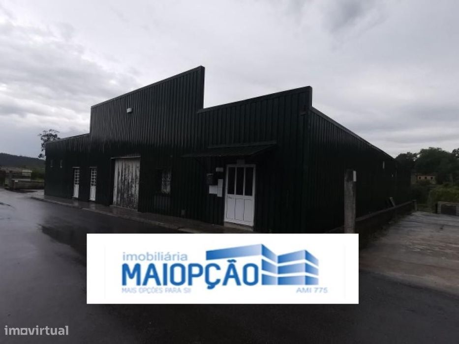 armazem em préstimo e macieira de alcoba