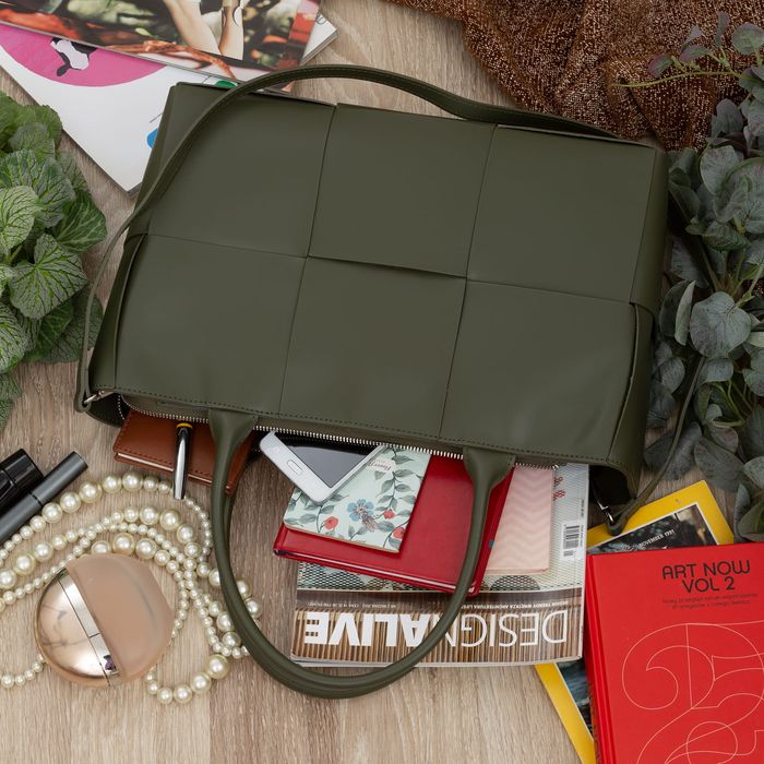 VERA PELLE torebka skórzana pleciona z paskiem V623 oliwkowa