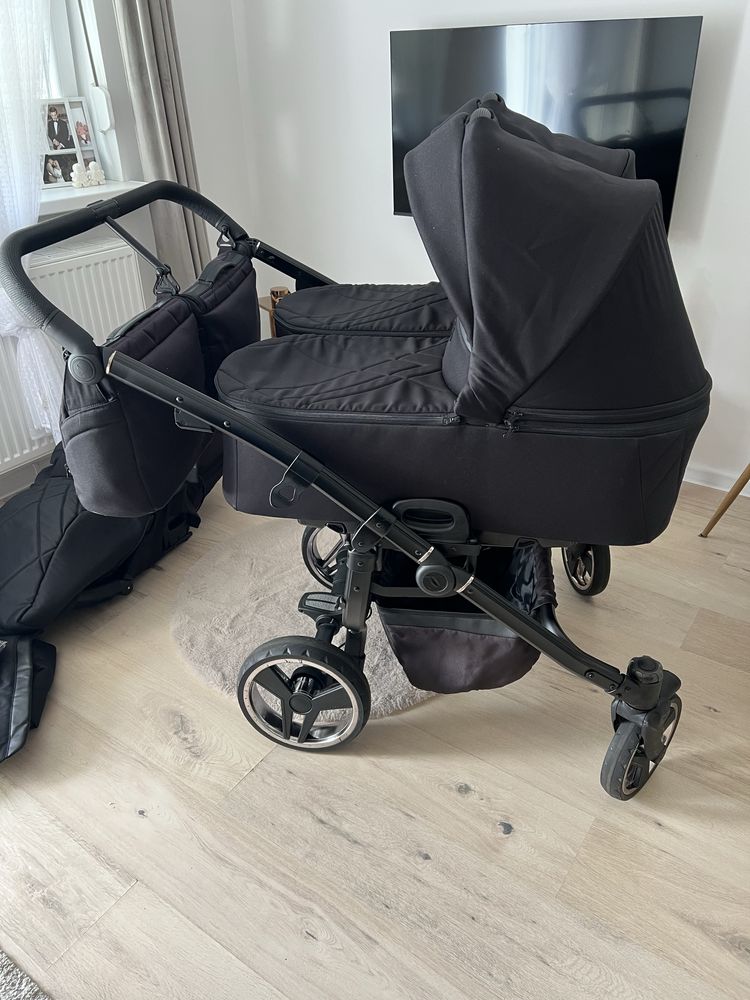 Wózek bliźniaczy JUNAMA DUO V3