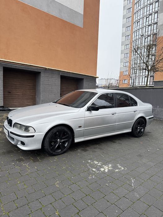 Продам E39 2003року 2.5 дизель