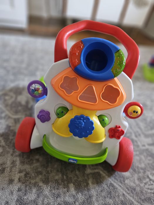 Andarilho / Andador CHICCO Primeiros Passos Musicais