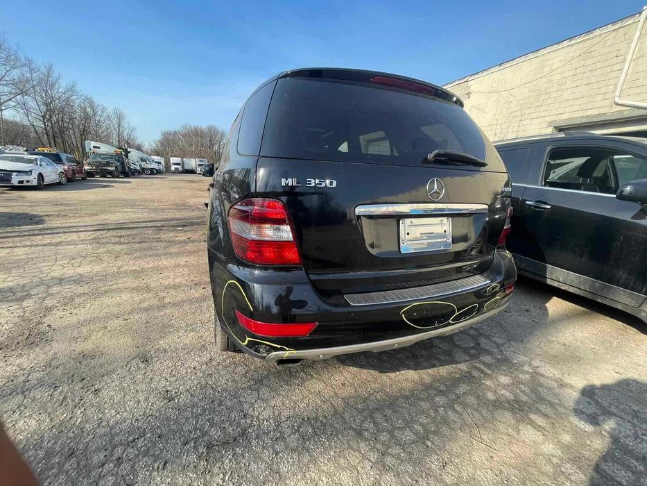 Крыша люк потолок плафон потолочный Mercedes ML350 W164 Разборка Шрот