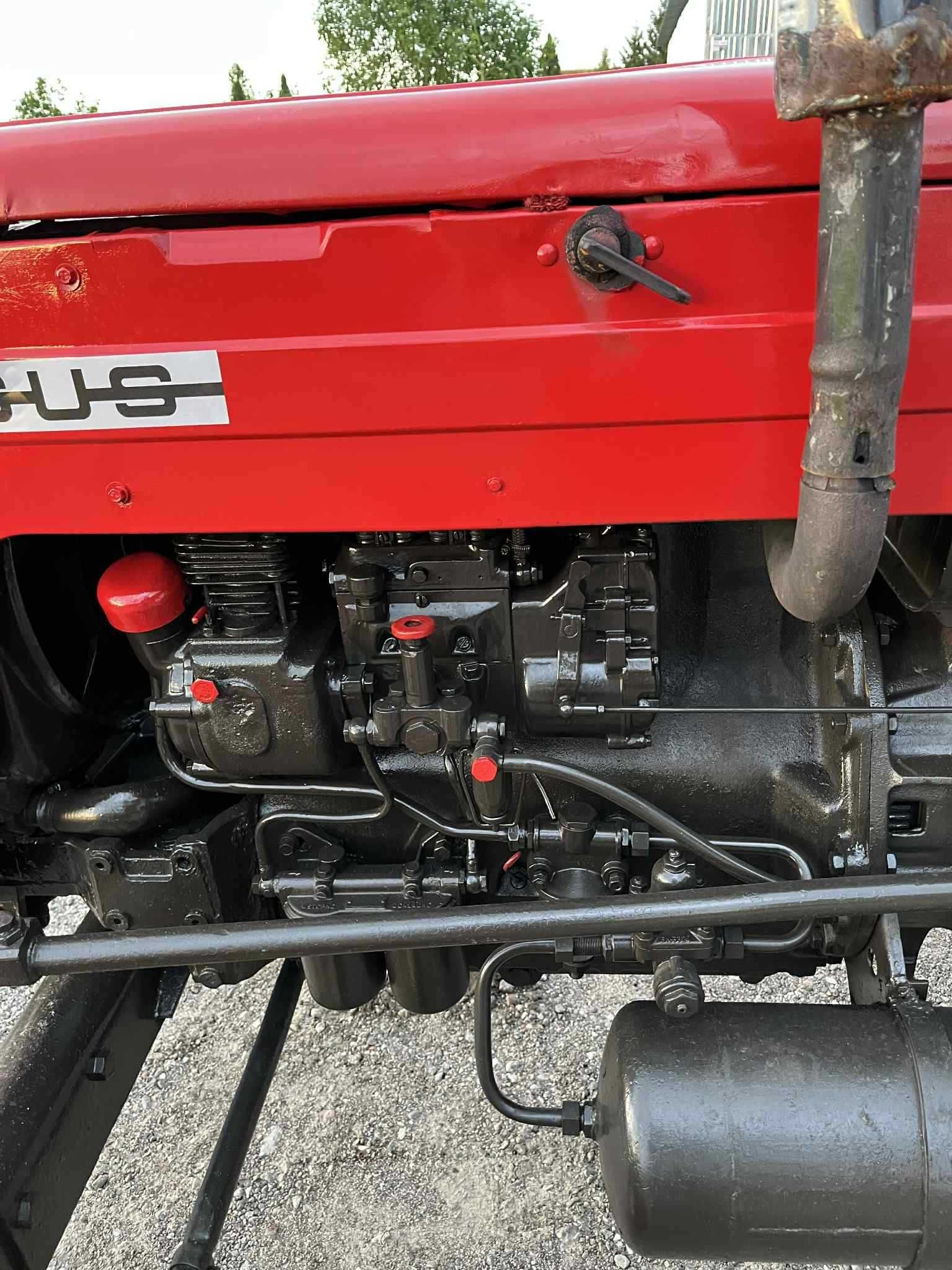 Ciągnik Ursus C 360 z  1984 roku
