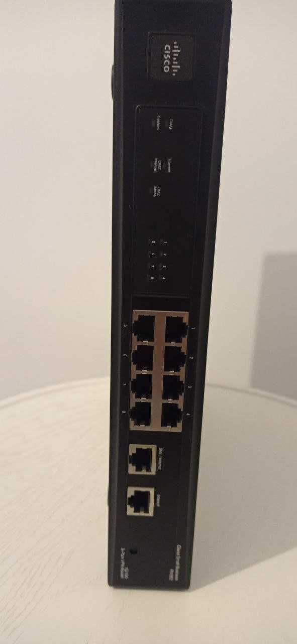 VPN-маршрутизатор Cisco RV082 Dual WAN