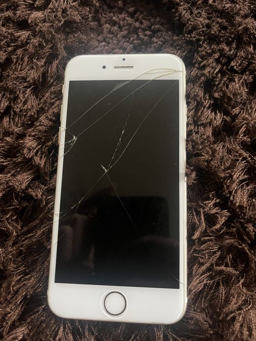 Iphone 6s 64gb все працює 83%АКБ