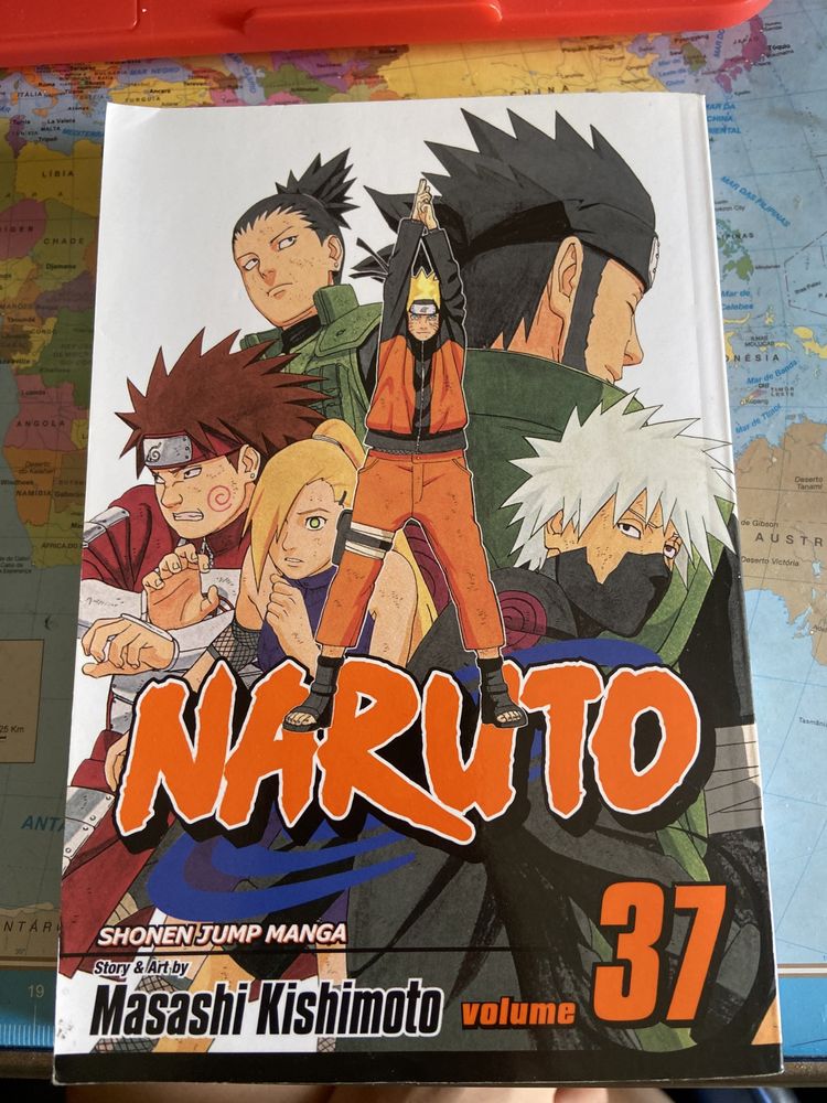 Livro Mangá Naruto Volume 37 (em inglês) usado