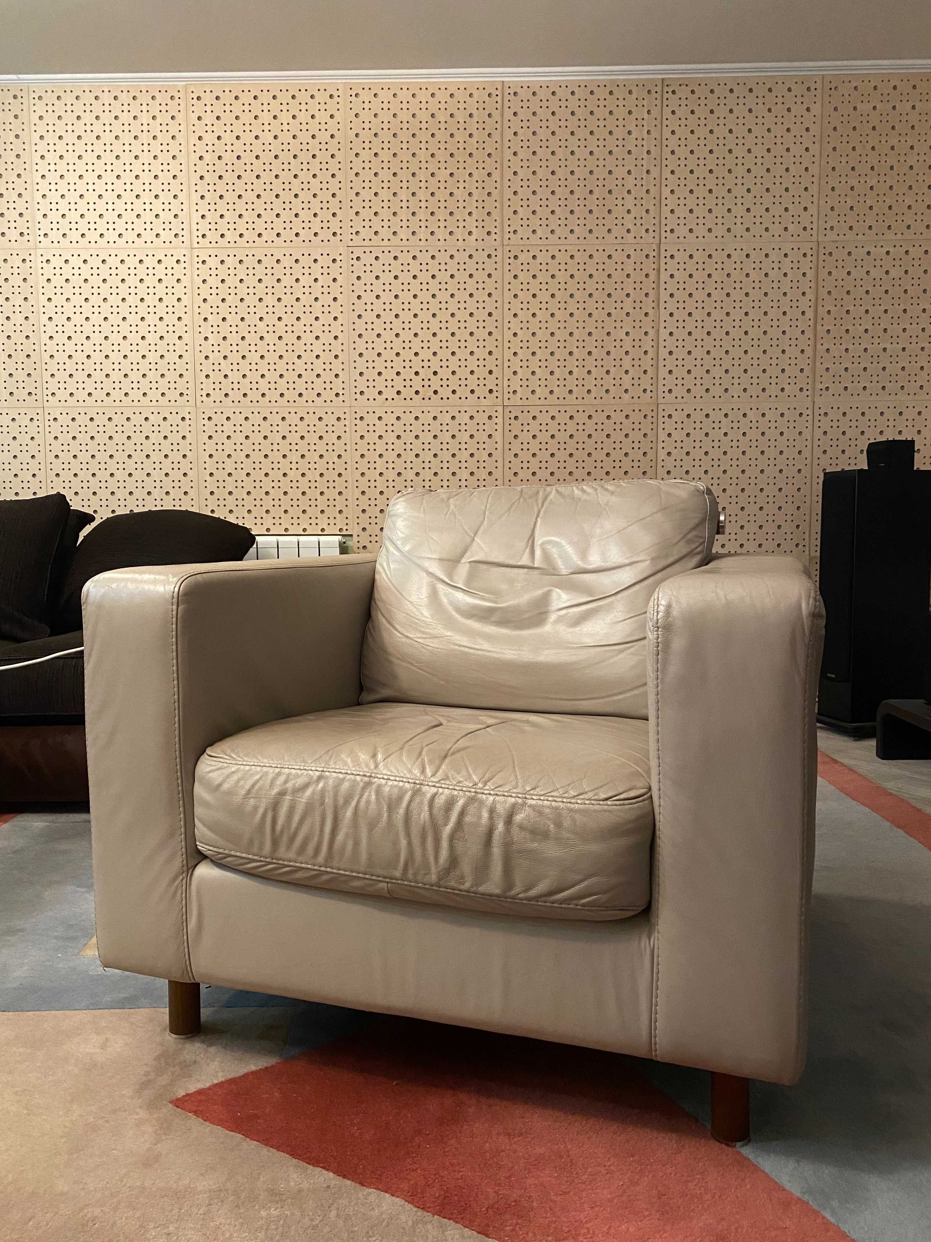Продам кожаное кресло Natuzzi Milano Grey Leather Armchair