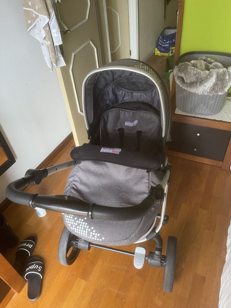 Cartinho de bebé da Bebé Fix