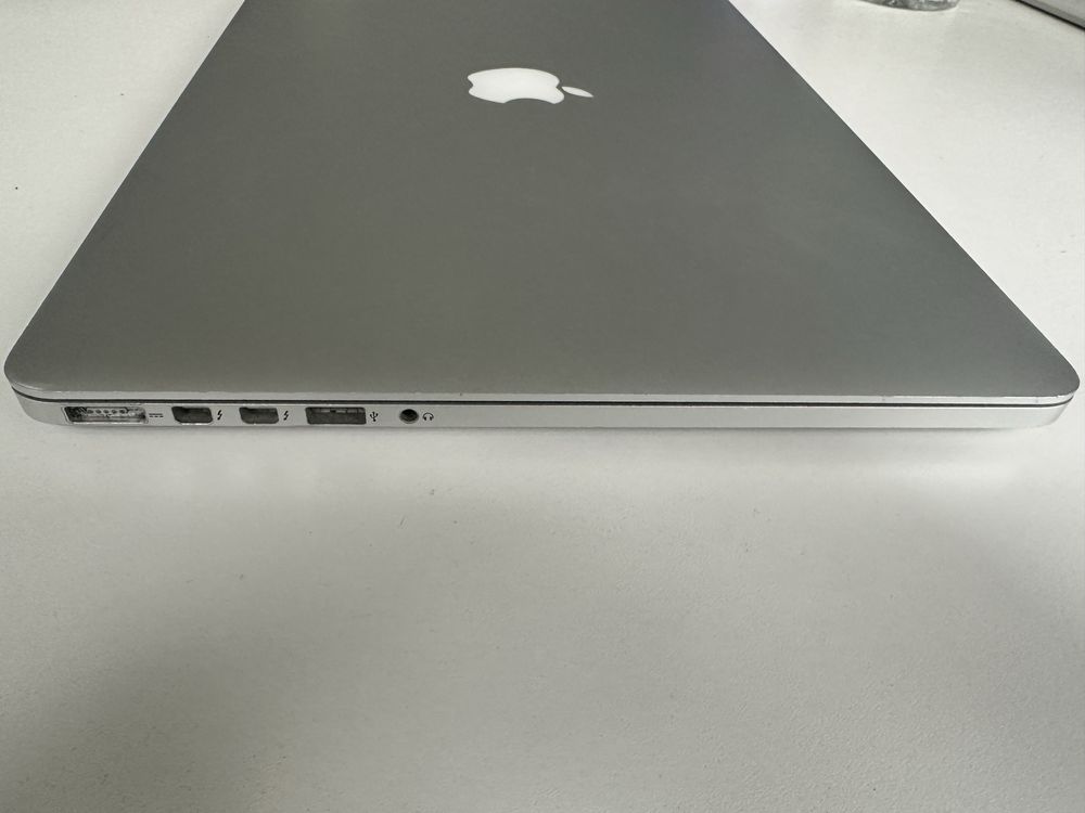 Macbook Pro 15 16gb/120gb 2014