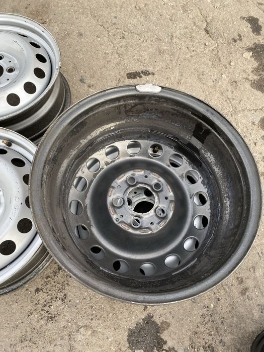 Діски 5 112R16 Mercedes Vito
