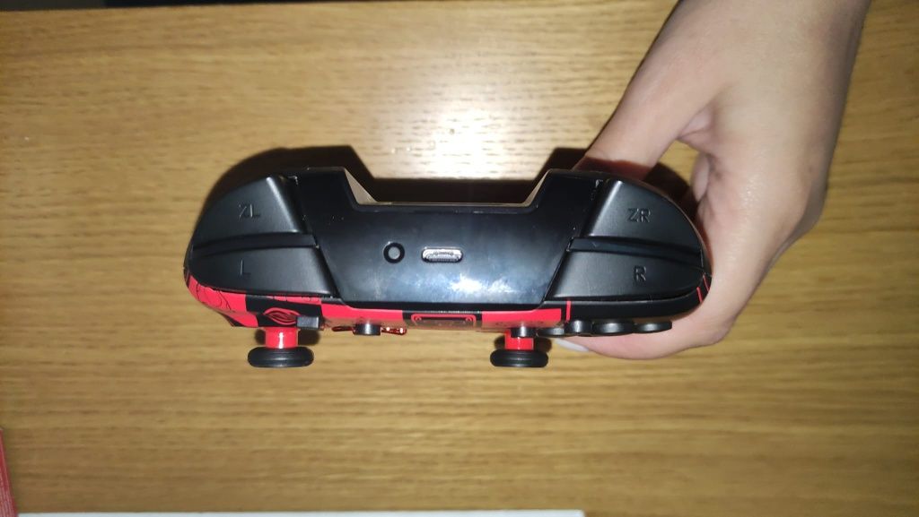 Nintendo Switch OLED [1 mês de utilização e com Garantia]