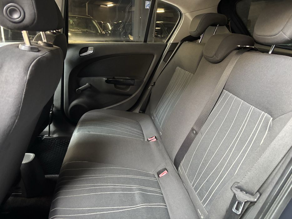 Opel Corsa D Enjoy 1200 Gasolina 160Milkm