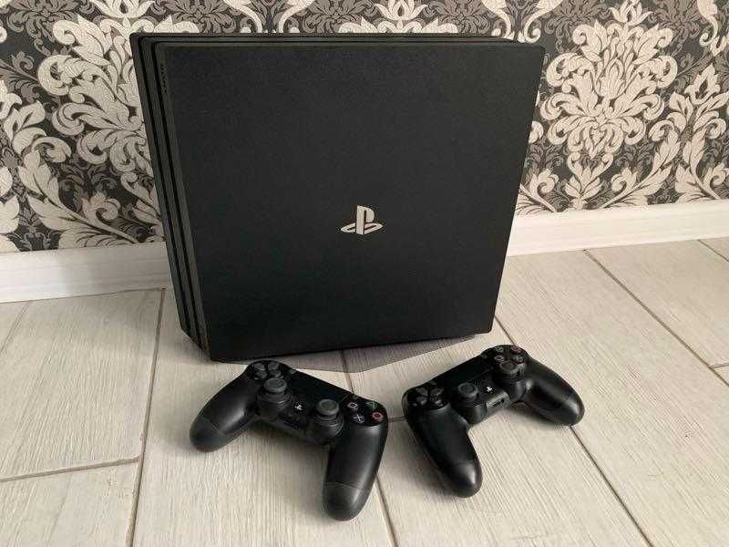 PS4 pro 1tb + 45 игр Jet black + аккаунт