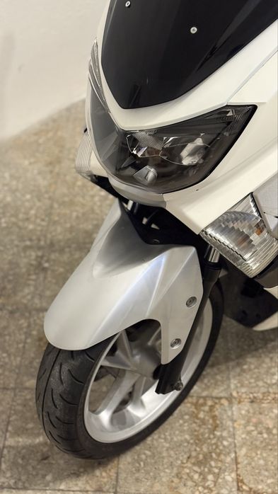 Yamaha Nmax 125 4T