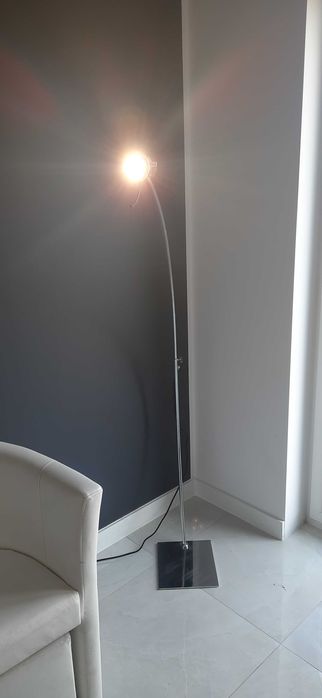 Lampa podłogowa ściemnialna z włącznikiem dotykowy z Black Red White
