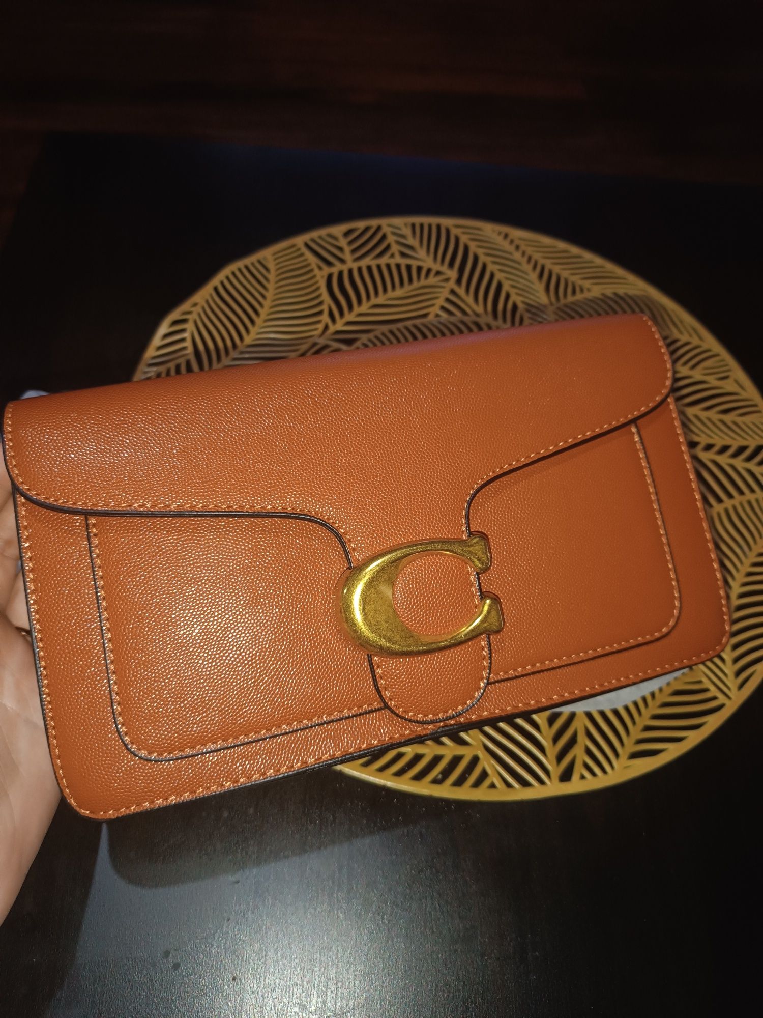 Bolsa camel Coach nova
