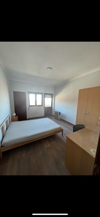 Arrenda se apartamento T4