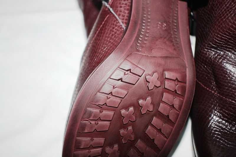 Botas em pele bordeaux pelo tornozelo como novas LILIMILL T.38