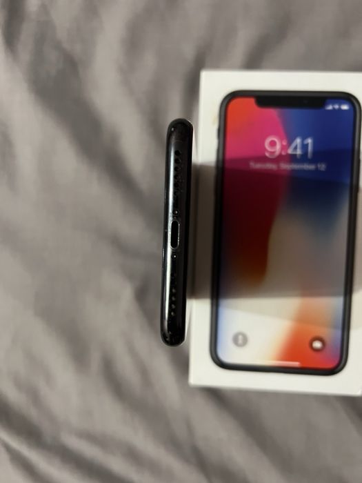 Продам Айфон х 256gb