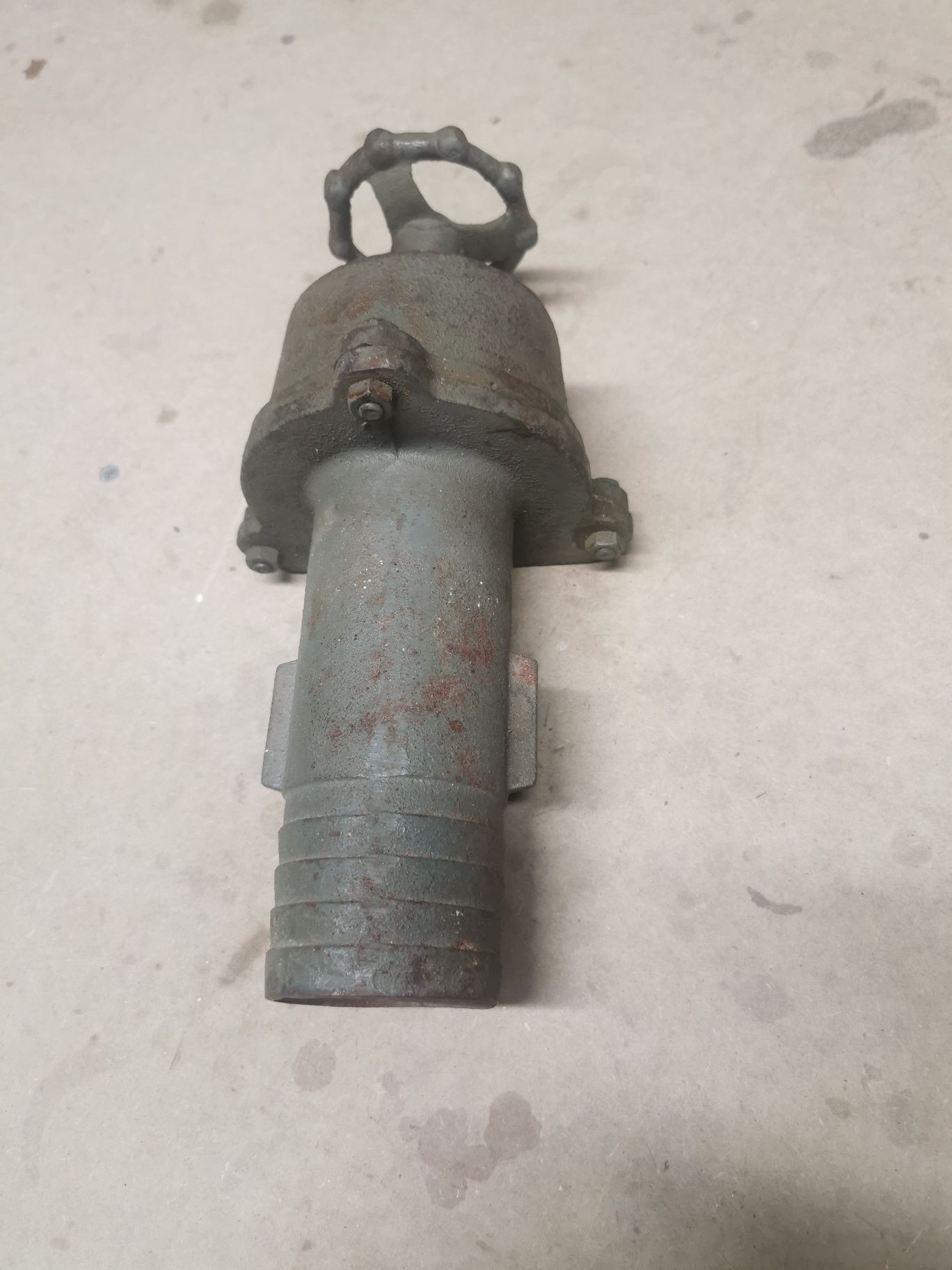 Torneira ou passador para tanque novo