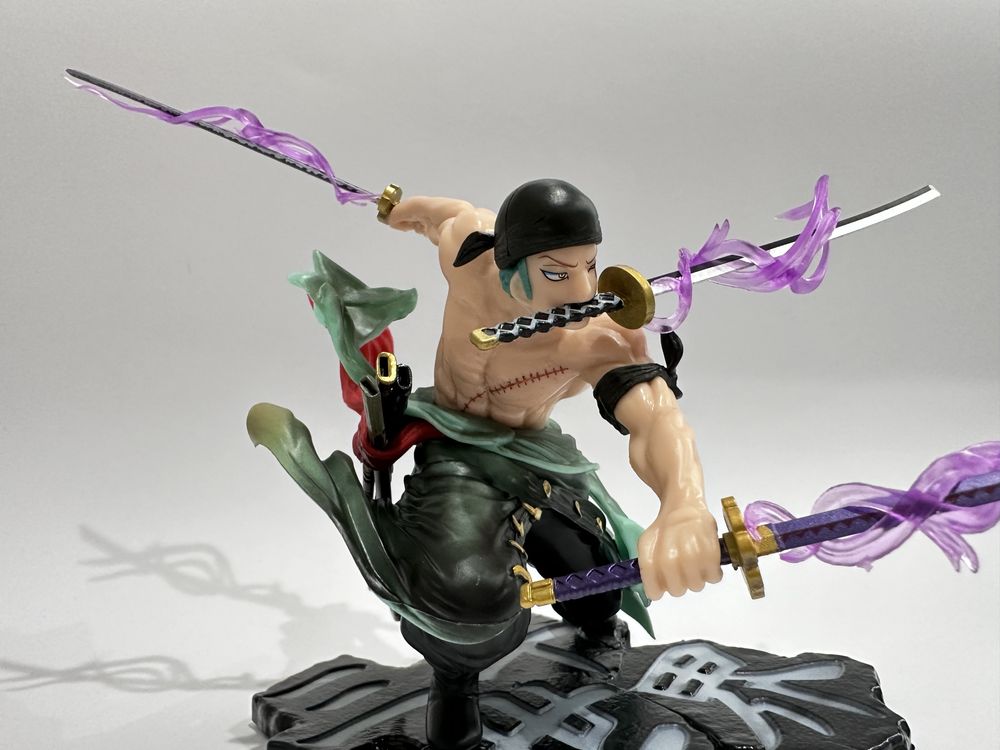 Figurka kolekcjonerska *prezent* Zoro - One piece