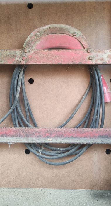 Maquina de corte Madeira