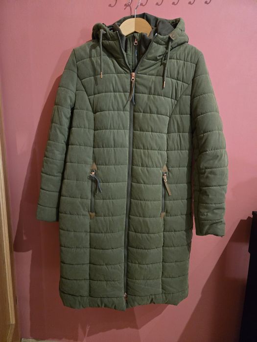 Długa kurtka zimowa