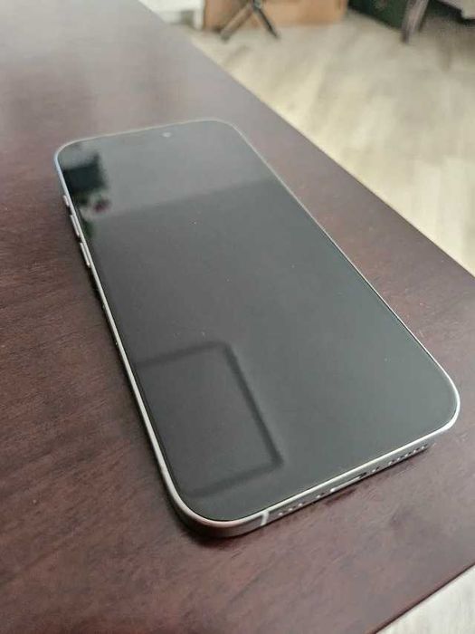 Apple iPhone 15 pro 256gb silver