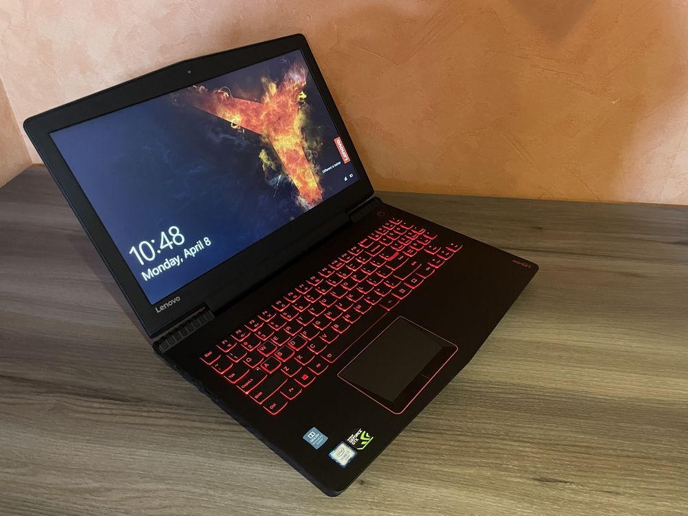 Игровой ноутбук Lenovo Legion(Nvidia GTX1060/Core i7/SSD/16DDR4)