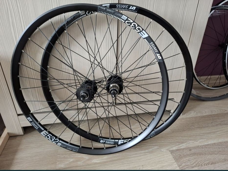 Nowe koła 27,5 dt swiss E532 novatec qr bardzo mocne maszynowe