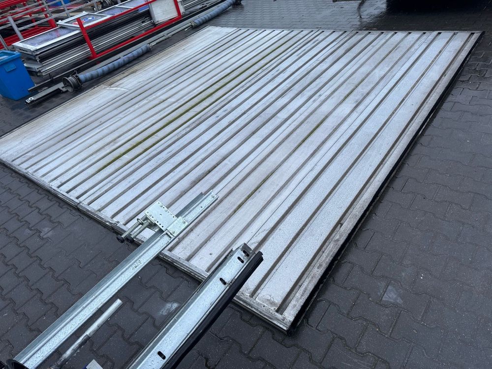 Brama 4.05x4.20 segmentowa panelowa przemyslowa